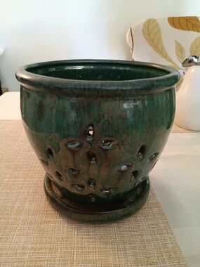 Green Ceramic Planter Pot - Painted Terracotta